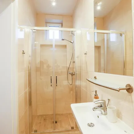 Kraszewskiego3a Bed & Breakfast 3*