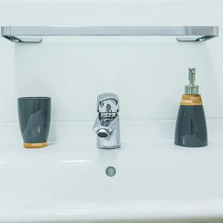 Kraszewskiego3a Oda ve Kahvaltı 3*